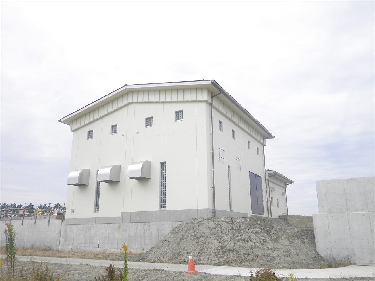 井土浦川排水機場建設工事（建築）